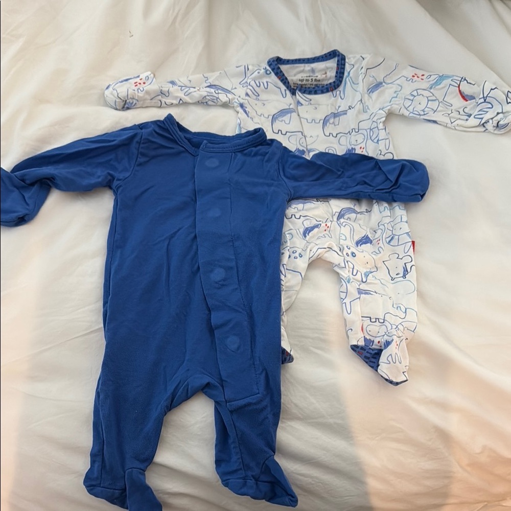 Magnetic me footie onesie set